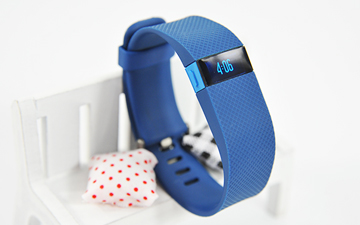 实时心率监测手环 Fitbit Charge HR使用评测