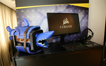 海盗船银轴RGB键盘炫酷登场COMPUTEX2016