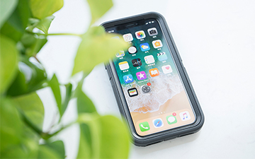 一万块的iPhone X摔了也不心疼 OtterBox“手机装甲”上手体验
