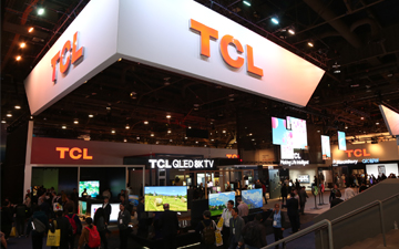 看完8K电视还能顺便美一下？TCL CES2019赚足眼球