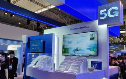 2019MWC一加展示5G手机 现场还有5G云游戏体验