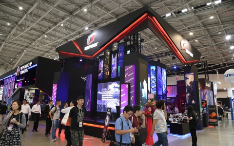 Computex 2019 | 七彩虹卡皇携iGame多款新品亮相，X570全新主板同步问世