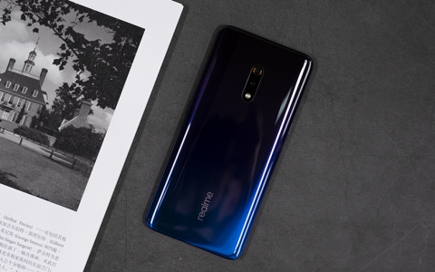 realme X朋克蓝开箱图赏：性价比无敌