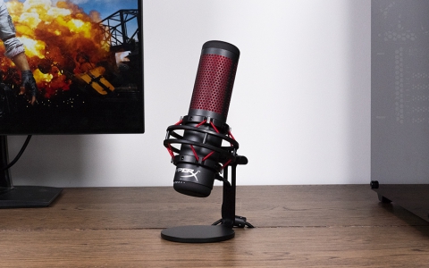 专业拾音，主播首选，HyperX Quadcast声浪电竞麦克风评测