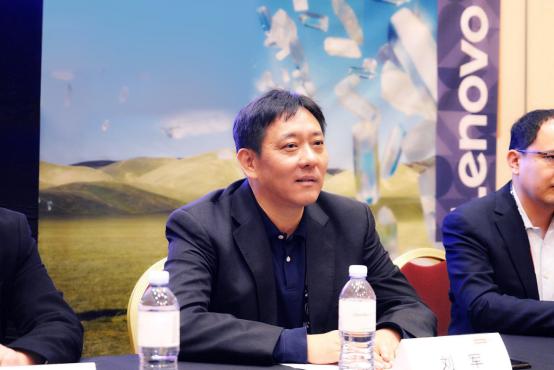 联想x故宫文创联名款扬帆出海，惊艳亮相美国CES2020-0109 guo改-V21774.png