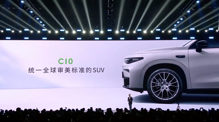 零跑C10正式上市，起售价12.88万元，T03、C11、C01同步焕新