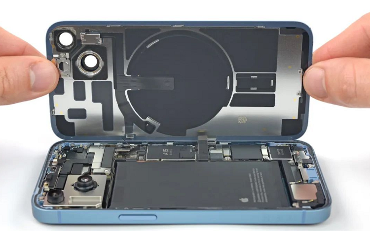 iPhone禁止第三方维修涉嫌违法，苹果辩称：为了维修变得更容易，确保安全