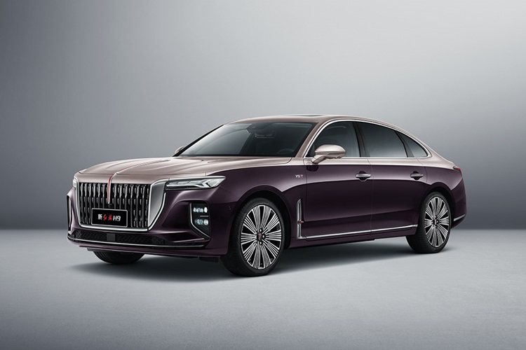 新增1.8T/2.5T/3.0T发动机！新款红旗H9，升级明显