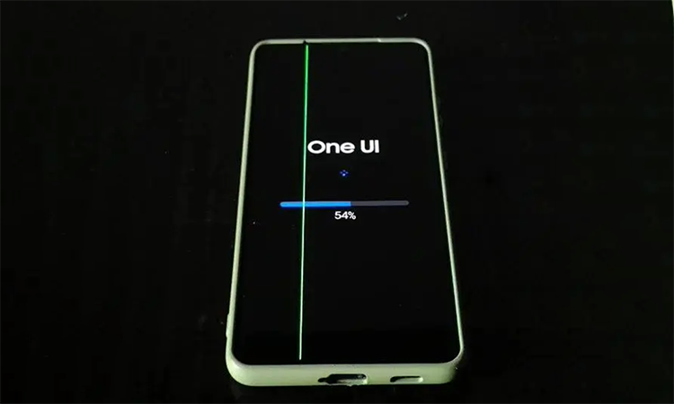  印产三星手机翻车！Galaxy S21/S22系列屏幕绿线爆雷！