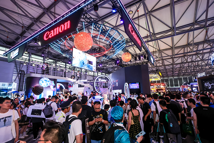  佳能登陆第21届ChinaJoy，&ldquo;看我佳&rdquo;与观众们一起打破次元壁！