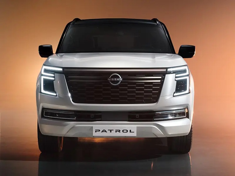 全面升级！3.5T V6+9AT的全新日产途乐，能超越老对手吗？