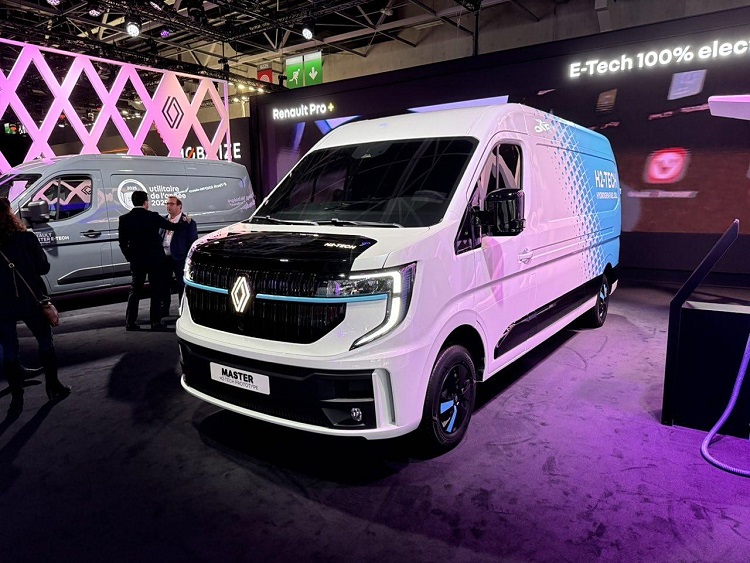 氢燃料厢式货车？巴黎车展，雷诺发布Master Van H2