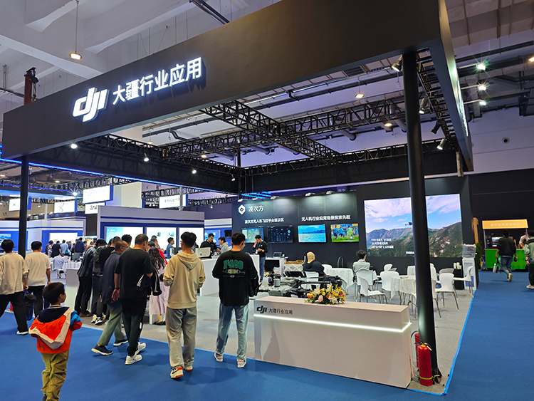  再次点燃人类的飞天梦！2024电博会见证低空经济崛起