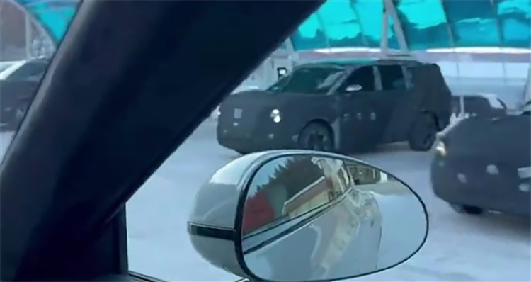 定位家用增程式SUV，小米第三款车型谍照曝光