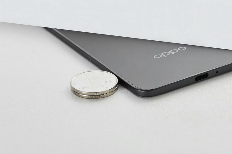  阉割版骁龙8 Elite，OPPO Find N5超薄秘诀？
