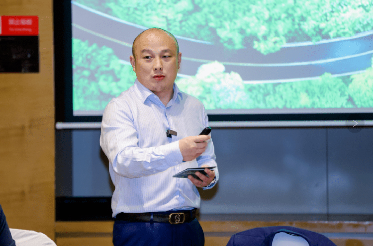宁德时代CTO称：不提倡为了超充而牺牲电池可靠性