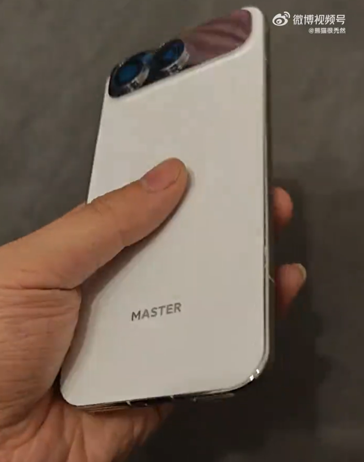 小米17 Air模型曝光：只有5.5mm，因苹果销量不行被砍
