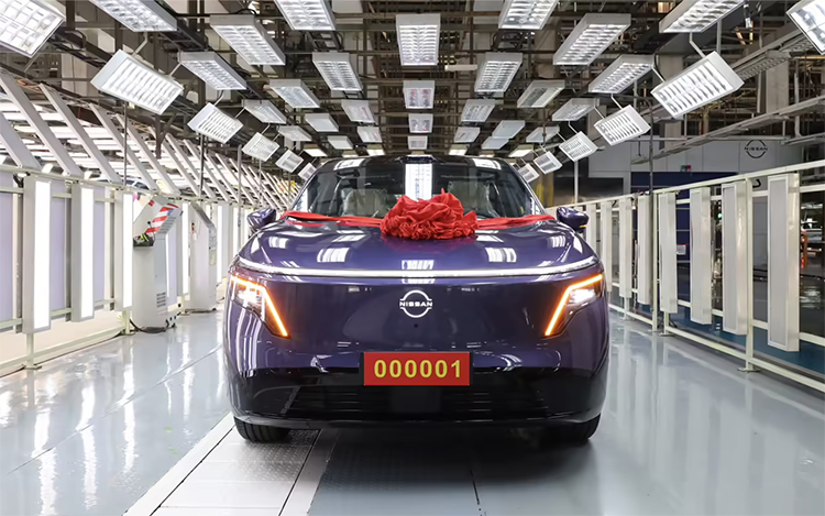 东风日产NX8量产下线，为旗下首款中大型SUV