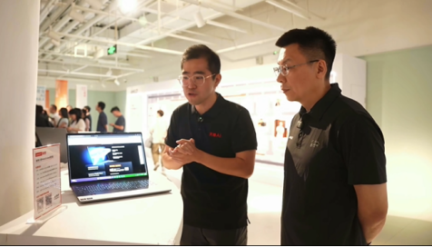 【短讯】AMD锐龙AI智能体创新应用大赛作品展圆满举行_0610final(1)(2)(1)(1)2693.png