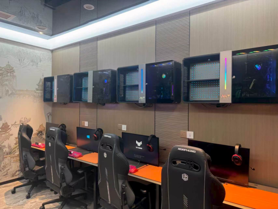 【7.16】深耕AMD千帧赛道！南昌上座电竞馆550台锐龙X3D主机打造城市新标杆670.png